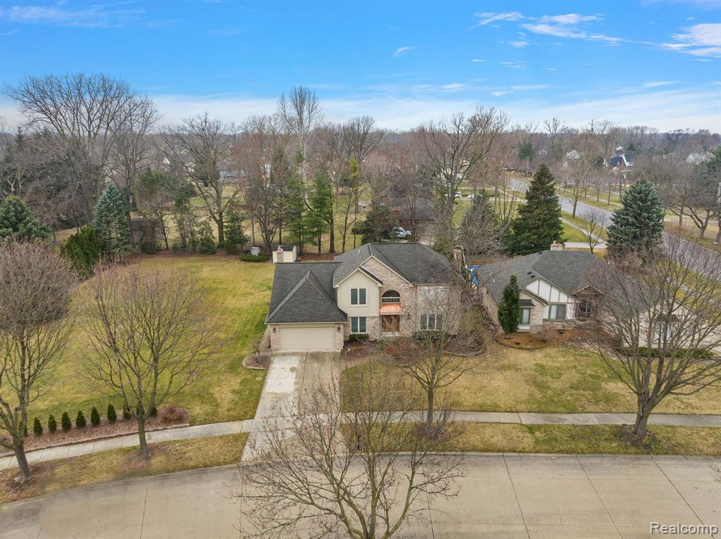 39953 WILMETTE Drive, Sterling Heights, MI 48313 — Photo 5