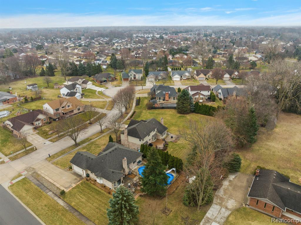 39953 WILMETTE Drive, Sterling Heights, MI 48313 — Photo 6