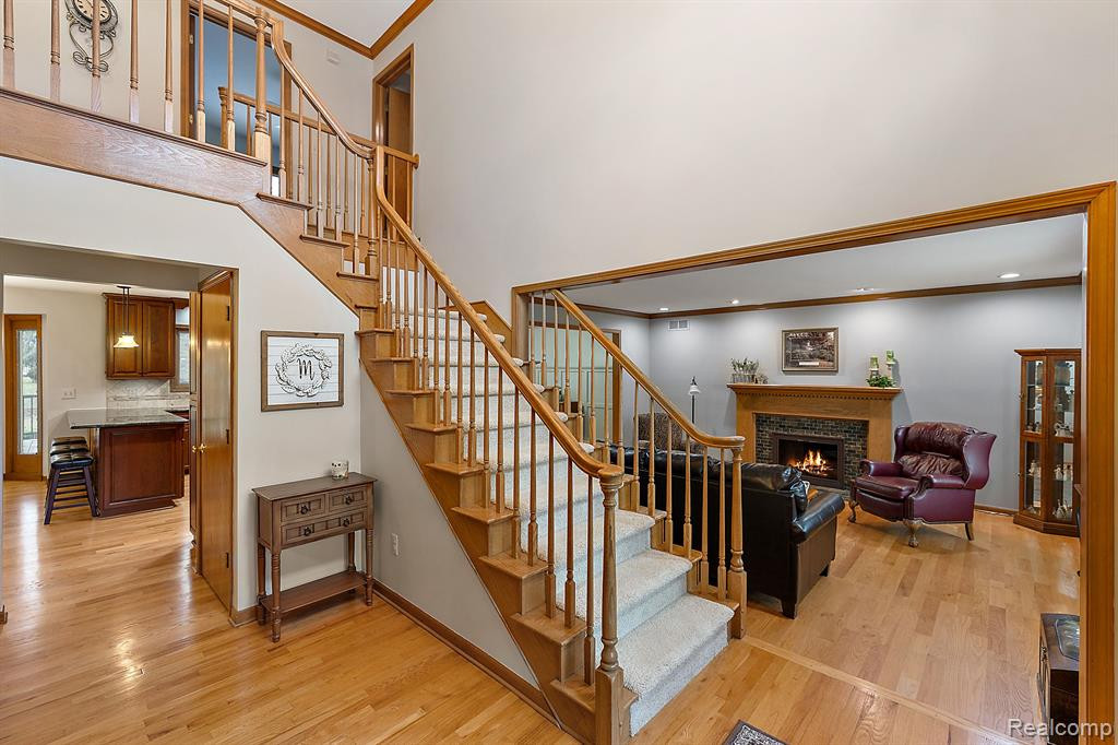 39953 WILMETTE Drive, Sterling Heights, MI 48313 — Photo 12