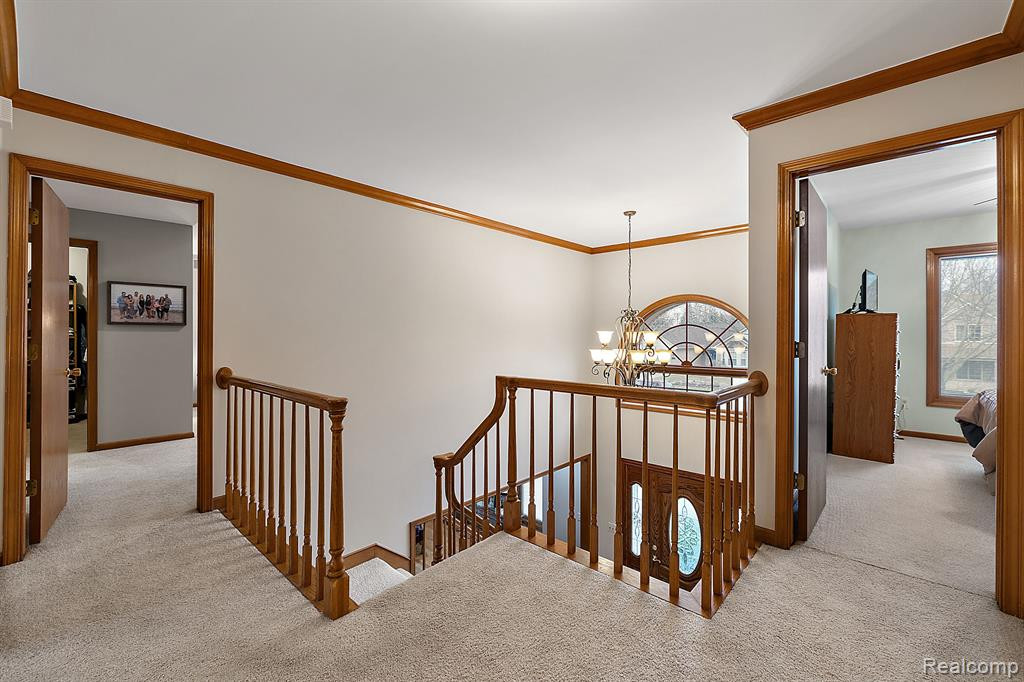 39953 WILMETTE Drive, Sterling Heights, MI 48313 — Photo 24