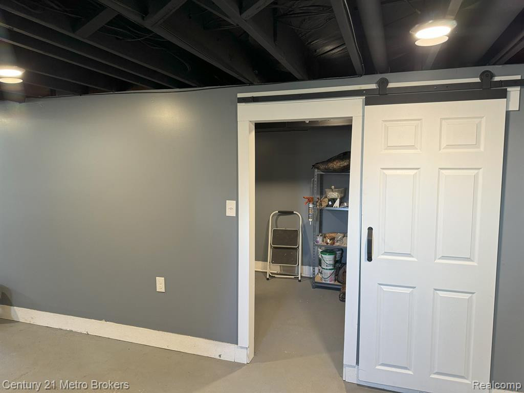 235 W MAIN Street, Mayville Vlg, MI 48744 — Photo 15