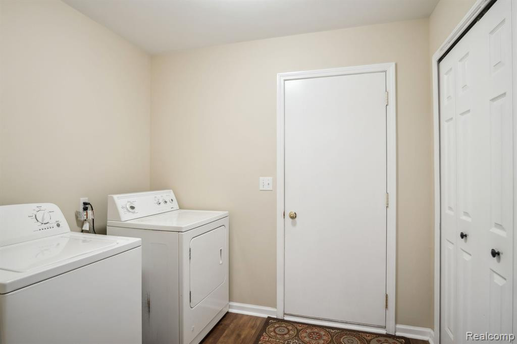 3480 Dewdrop Lane, Howell, MI 48843 — Photo 11