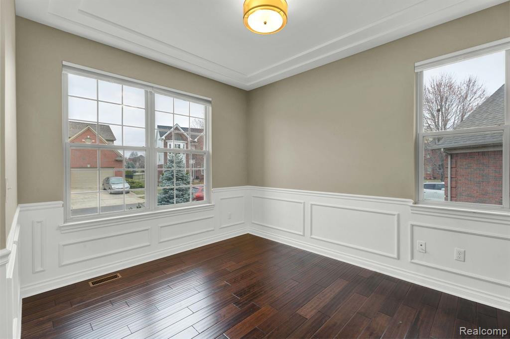 6736 BAKER, Shelby Twp, MI 48317 — Photo 7