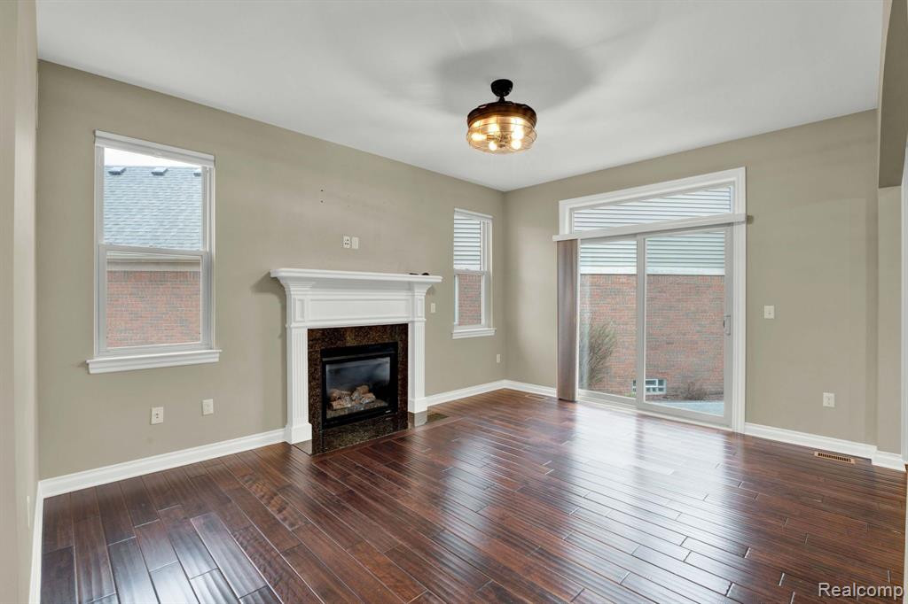 6736 BAKER, Shelby Twp, MI 48317 — Photo 9