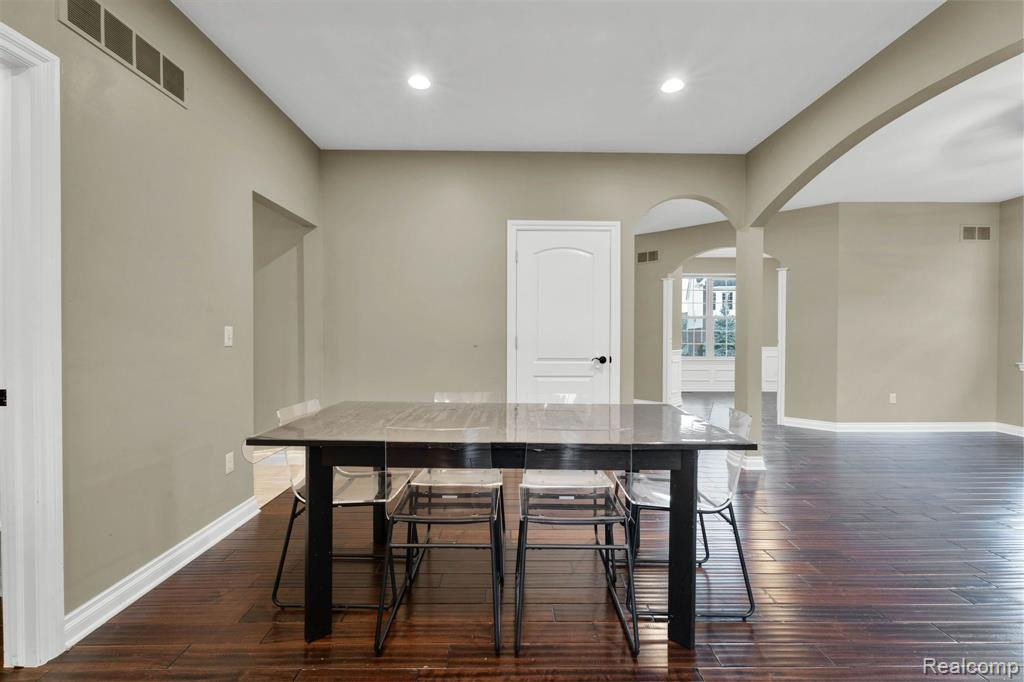 6736 BAKER, Shelby Twp, MI 48317 — Photo 14