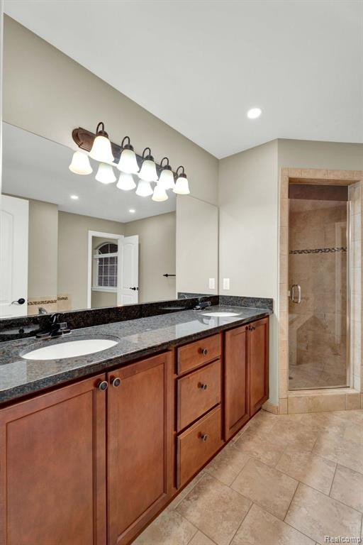 6736 BAKER, Shelby Twp, MI 48317 — Photo 37