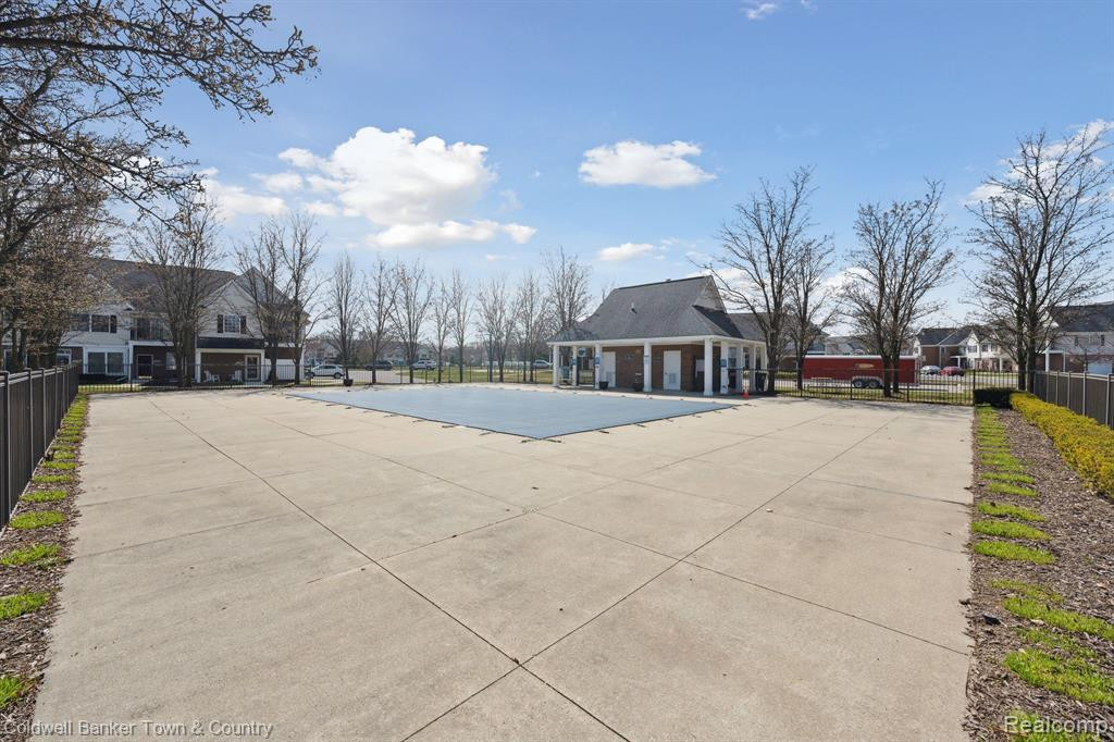 1120 RIAL LAKE Drive, Howell, MI 48843 — Photo 30