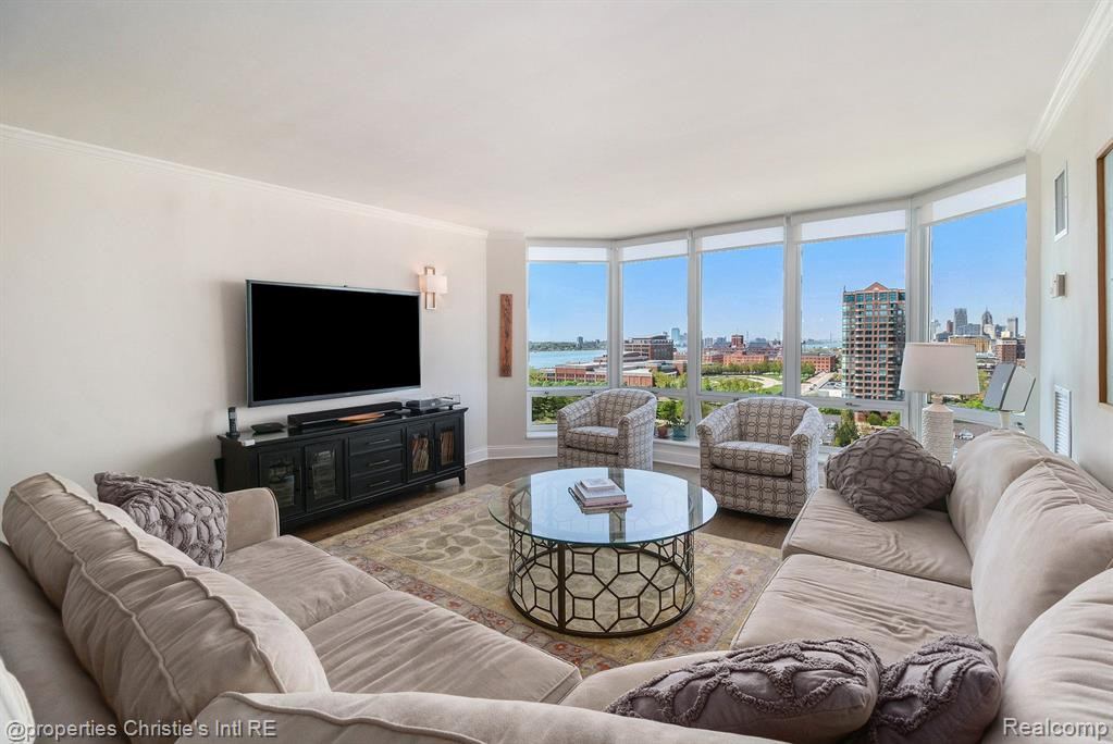 250 E HARBORTOWN Drive, 1312, Detroit, MI 48207 — Photo 5