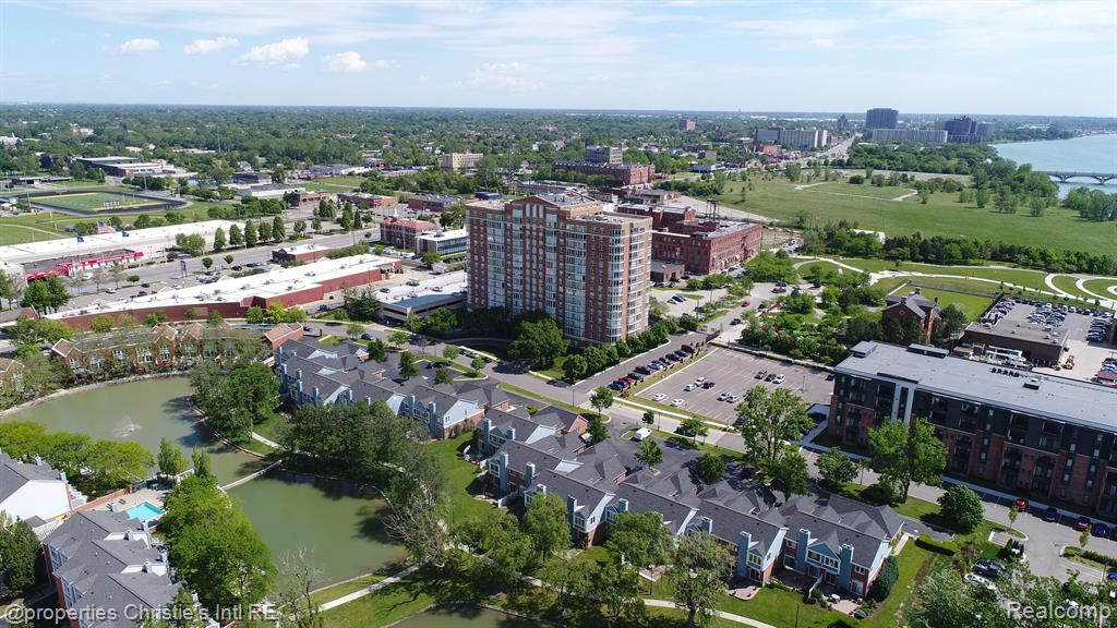 250 E HARBORTOWN Drive, 1312, Detroit, MI 48207 — Photo 37
