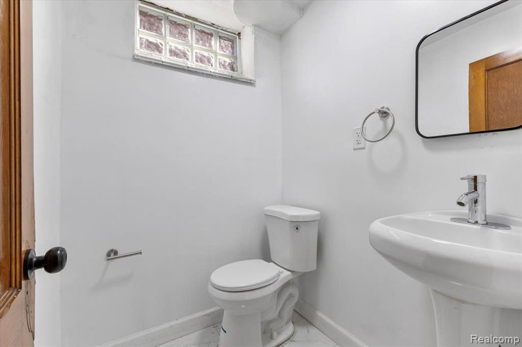 4037 STURTEVANT Street, Detroit, MI 48204 — Photo 29
