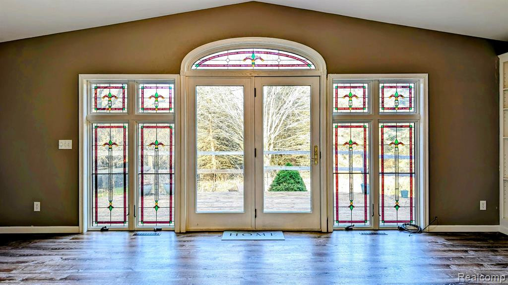 6872 HURDS CORNER Road, Mayville Vlg, MI 48744 — Photo 9