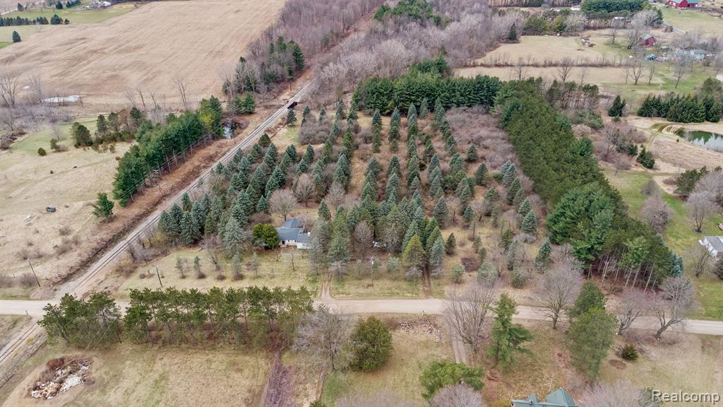 6872 HURDS CORNER Road, Mayville Vlg, MI 48744 — Photo 36