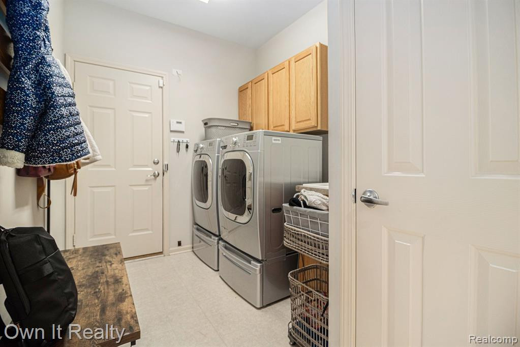 1720 TRINITY Road, Canton, MI 48187 — Photo 21
