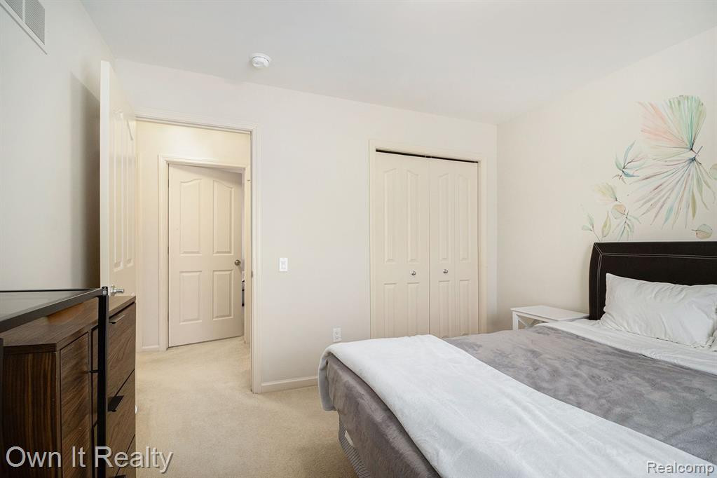 1720 TRINITY Road, Canton, MI 48187 — Photo 26