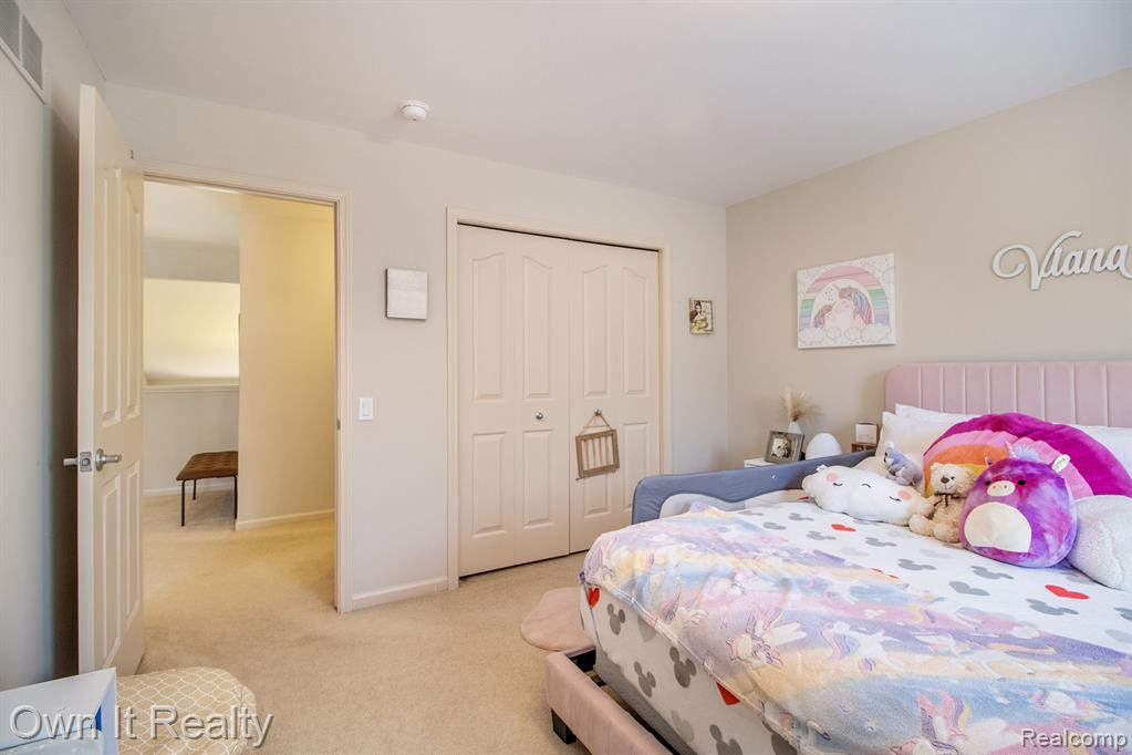 1720 TRINITY Road, Canton, MI 48187 — Photo 33