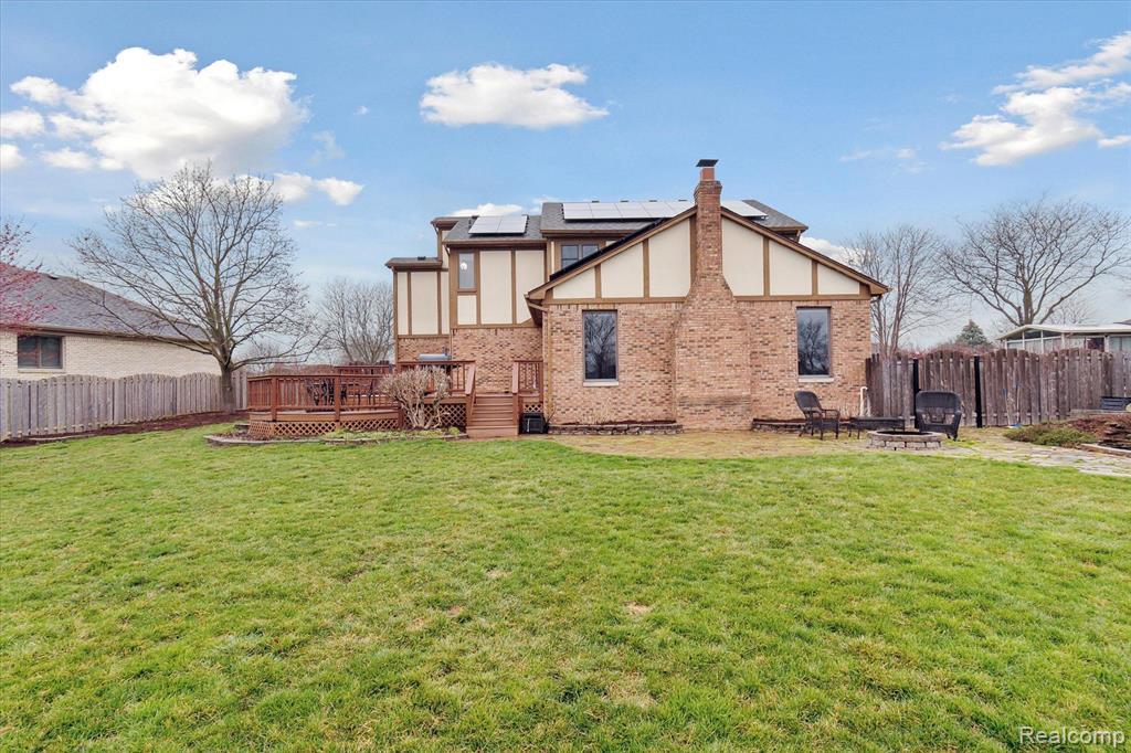41226 MARJORAN Drive, Sterling Heights, MI 48314 — Photo 2