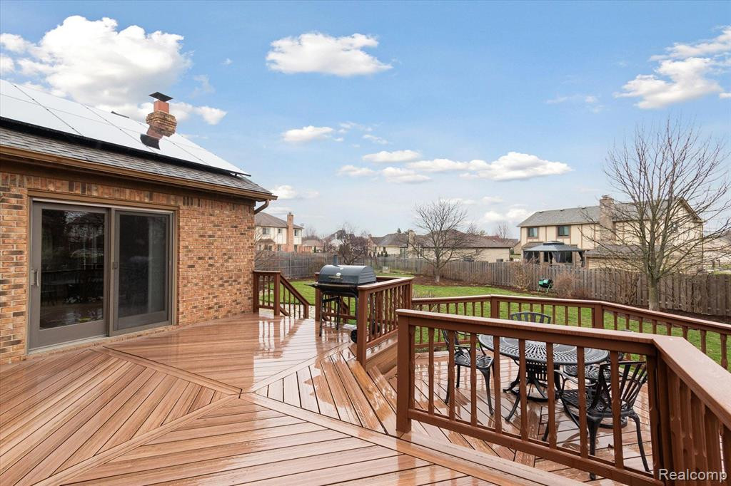 41226 MARJORAN Drive, Sterling Heights, MI 48314 — Photo 3