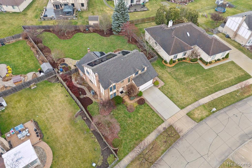 41226 MARJORAN Drive, Sterling Heights, MI 48314 — Photo 43