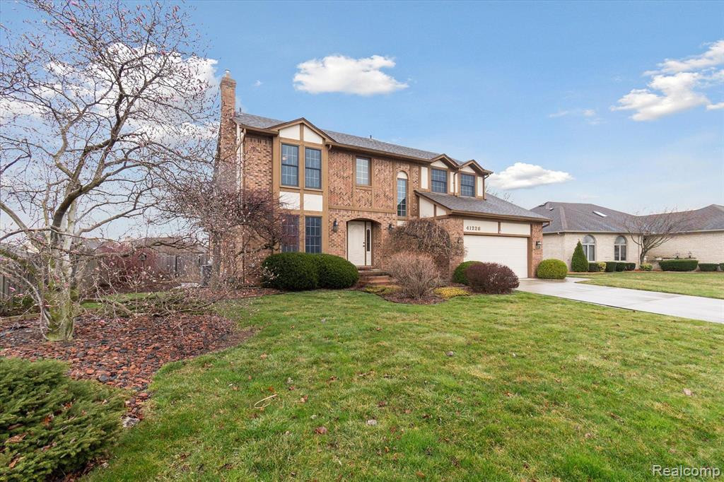 41226 MARJORAN Drive, Sterling Heights, MI 48314 — Photo 45