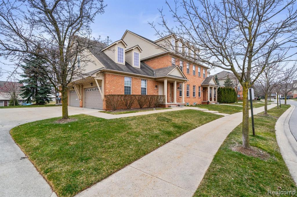 5128 MESA Drive, 94, Shelby Twp, MI 48316 — Photo 3