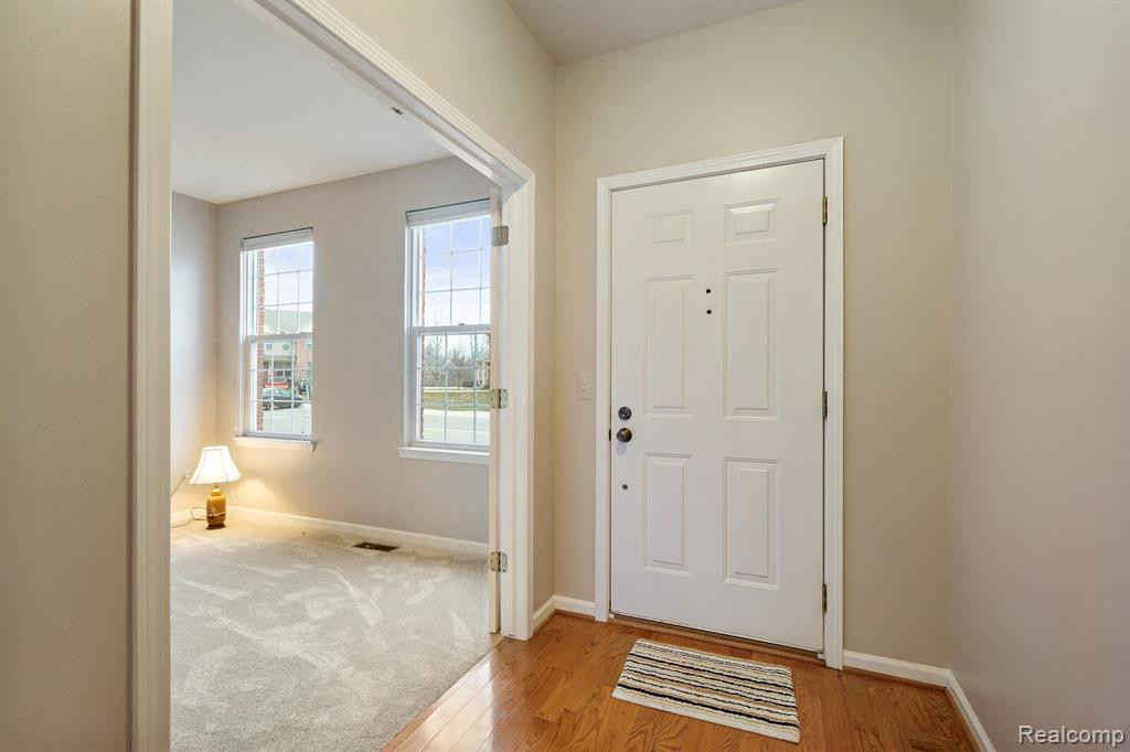 5128 MESA Drive, 94, Shelby Twp, MI 48316 — Photo 5