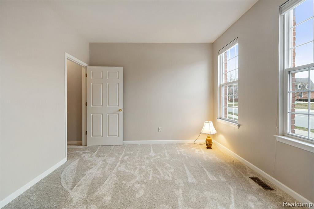 5128 MESA Drive, 94, Shelby Twp, MI 48316 — Photo 6