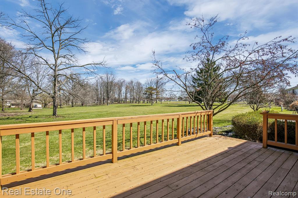 22867 Cranbrooke Drive, 366, Novi, MI — Photo 20