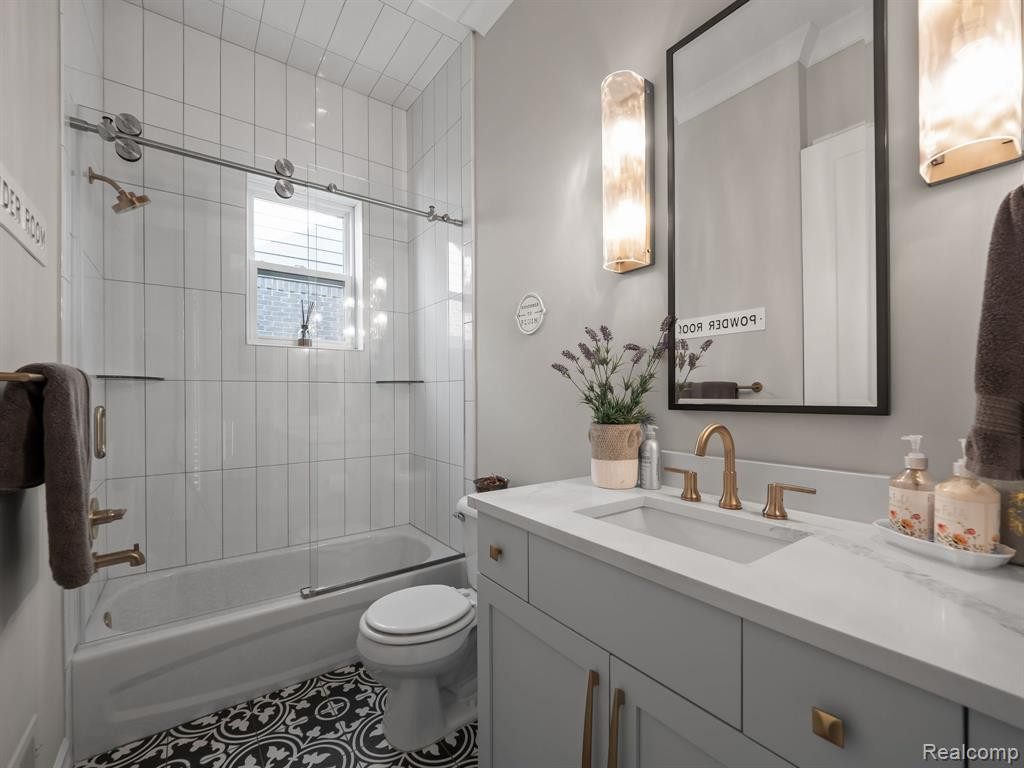 60047 CHERRY HILL Drive, Washington, MI — Photo 17