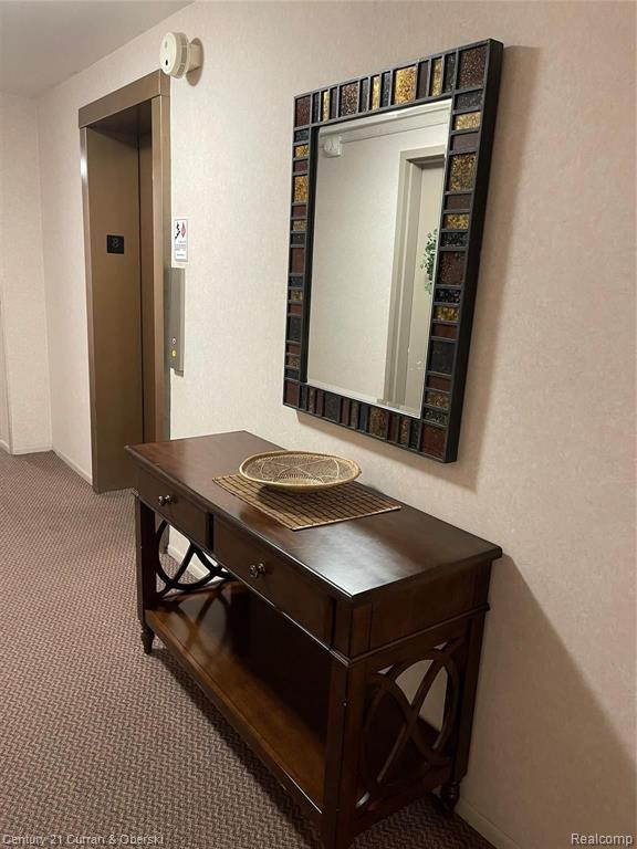 22700 GARRISON ST APT 807, 807, Dearborn, MI 48124 — Photo 6