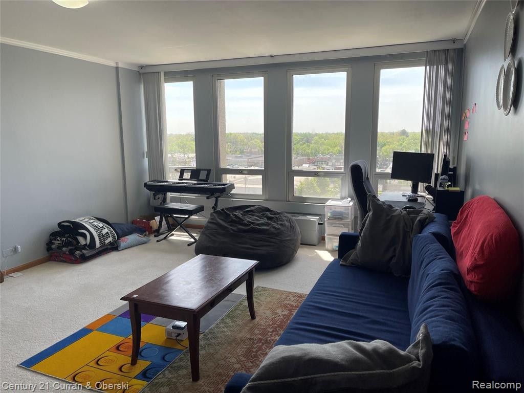 22700 GARRISON ST APT 807, 807, Dearborn, MI 48124 — Photo 8
