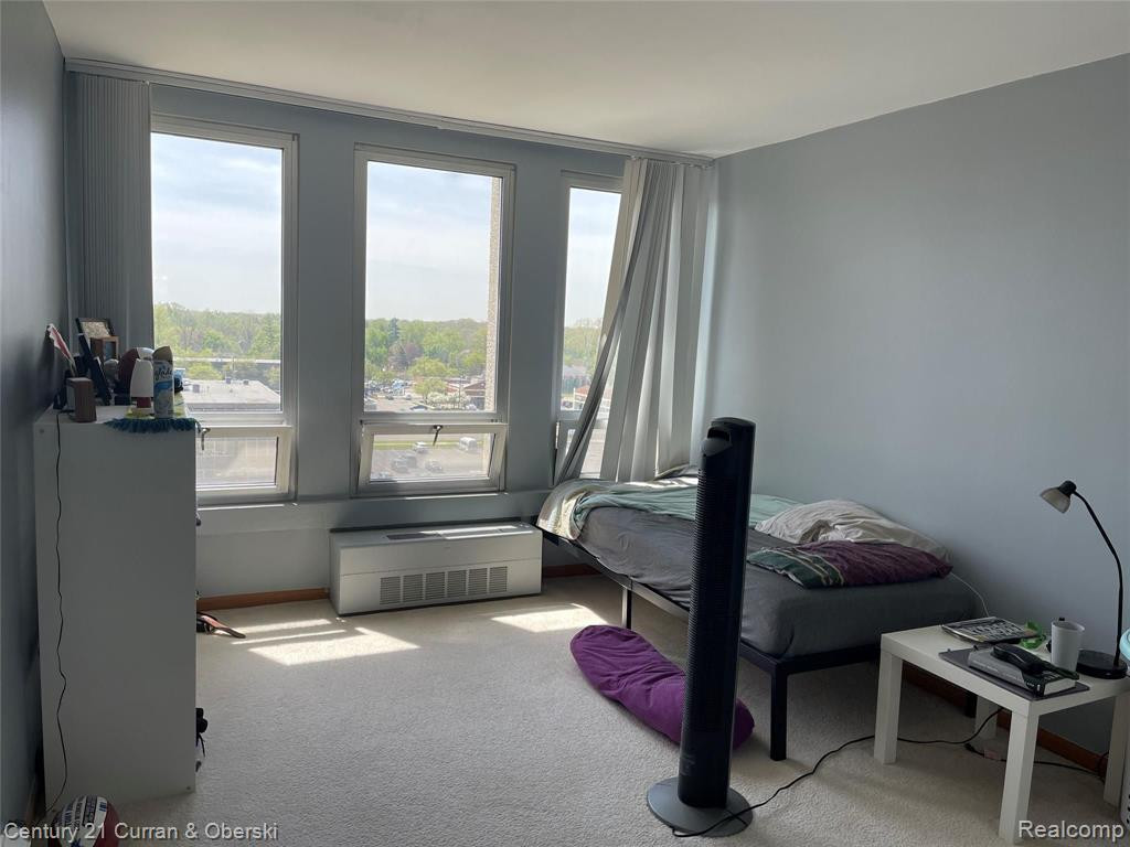 22700 GARRISON ST APT 807, 807, Dearborn, MI 48124 — Photo 15