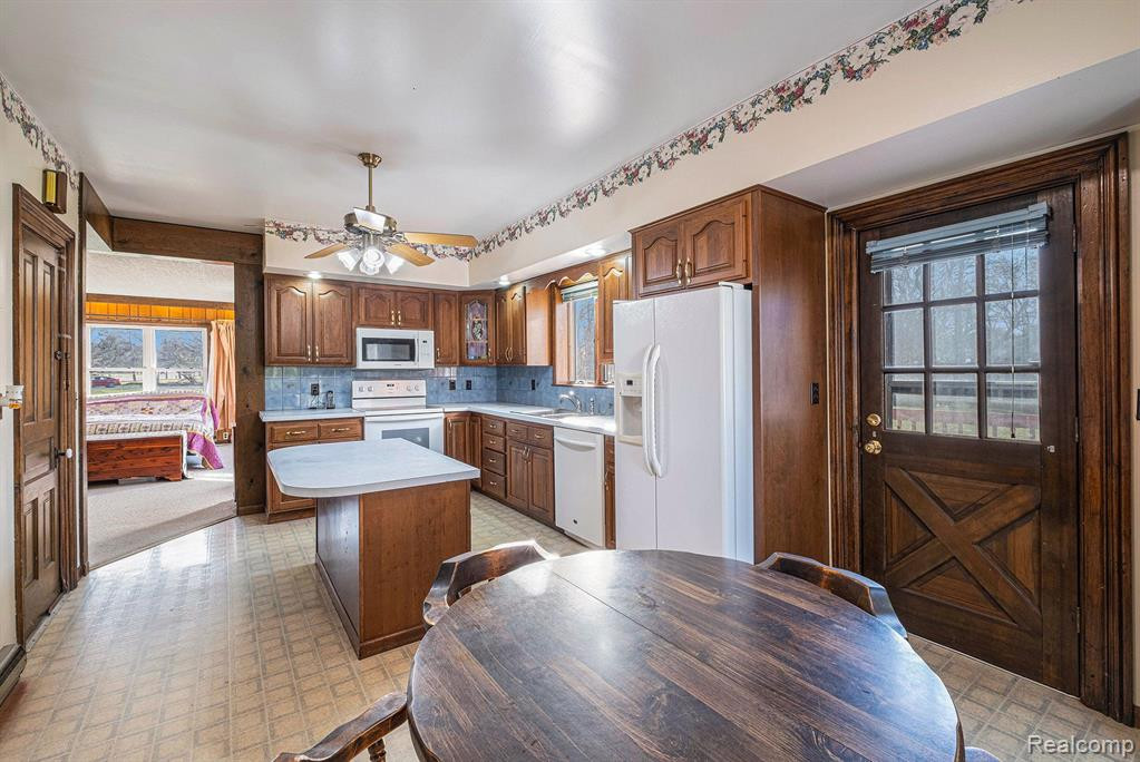 888 BALDWIN Road, Lapeer, MI 48446 — Photo 8