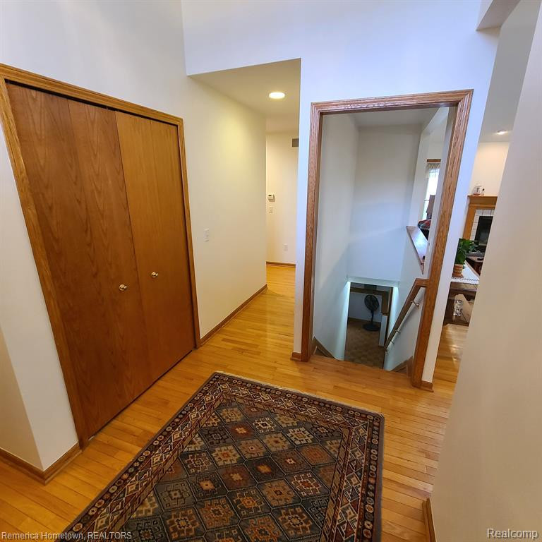 700 HEATHERIDGE Court, Brighton, MI 48116 — Photo 6