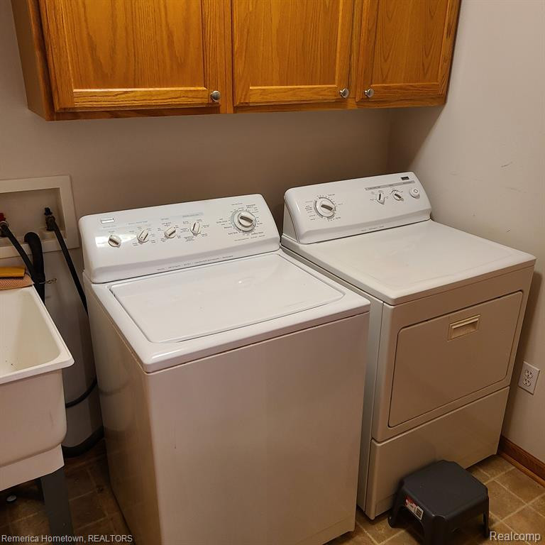 700 HEATHERIDGE Court, Brighton, MI 48116 — Photo 24