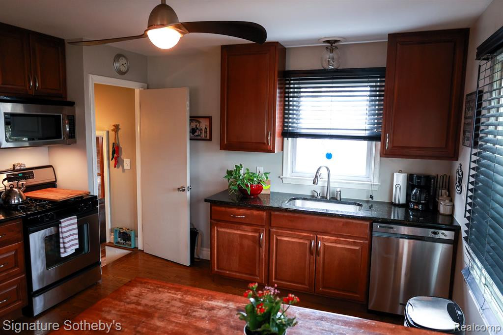 543 Detroit Avenue, Royal Oak, MI 48073 — Photo 9