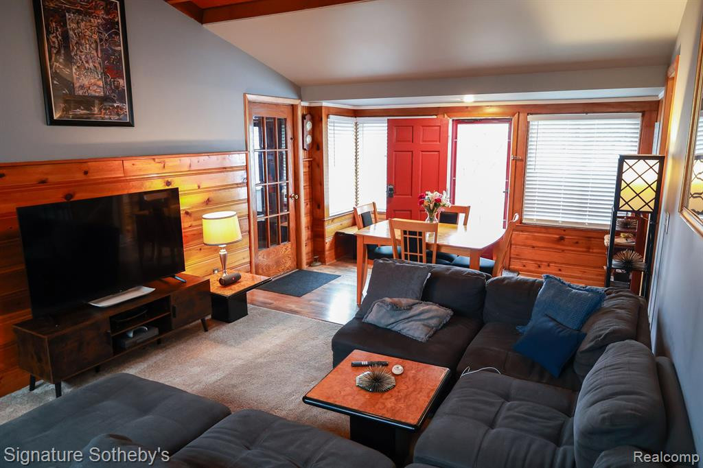 543 Detroit Avenue, Royal Oak, MI 48073 — Photo 14