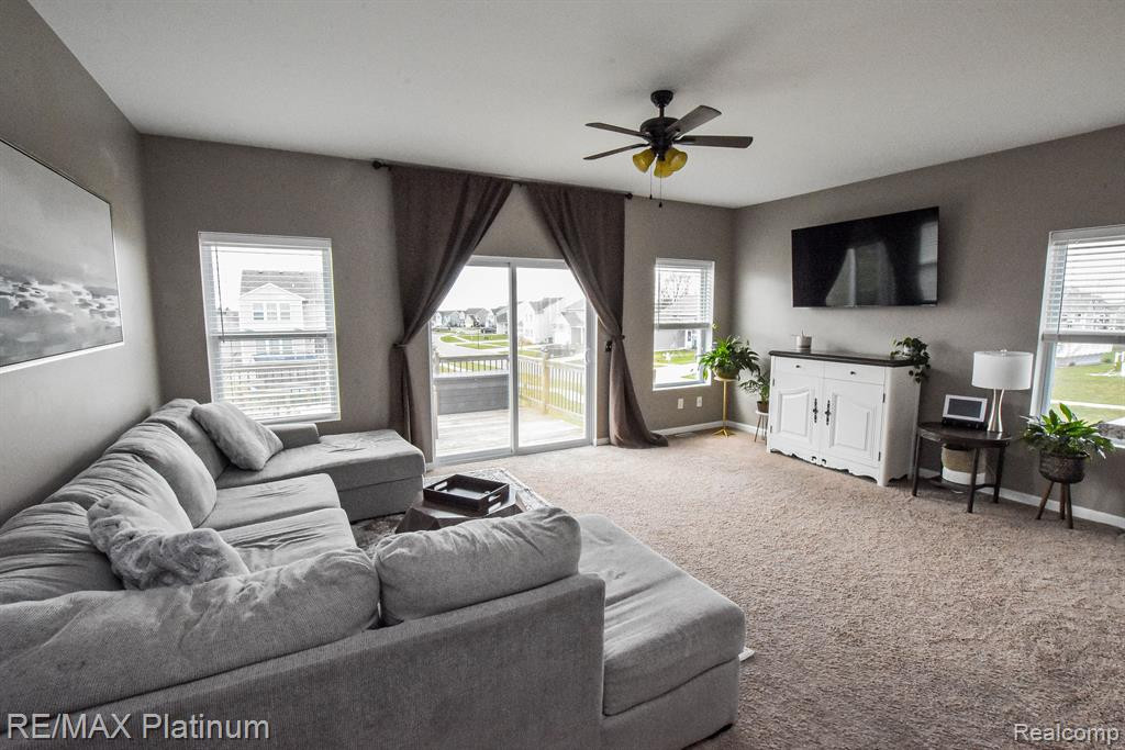 3715 AMBER OAKS Drive, Howell, MI 48855 — Photo 12