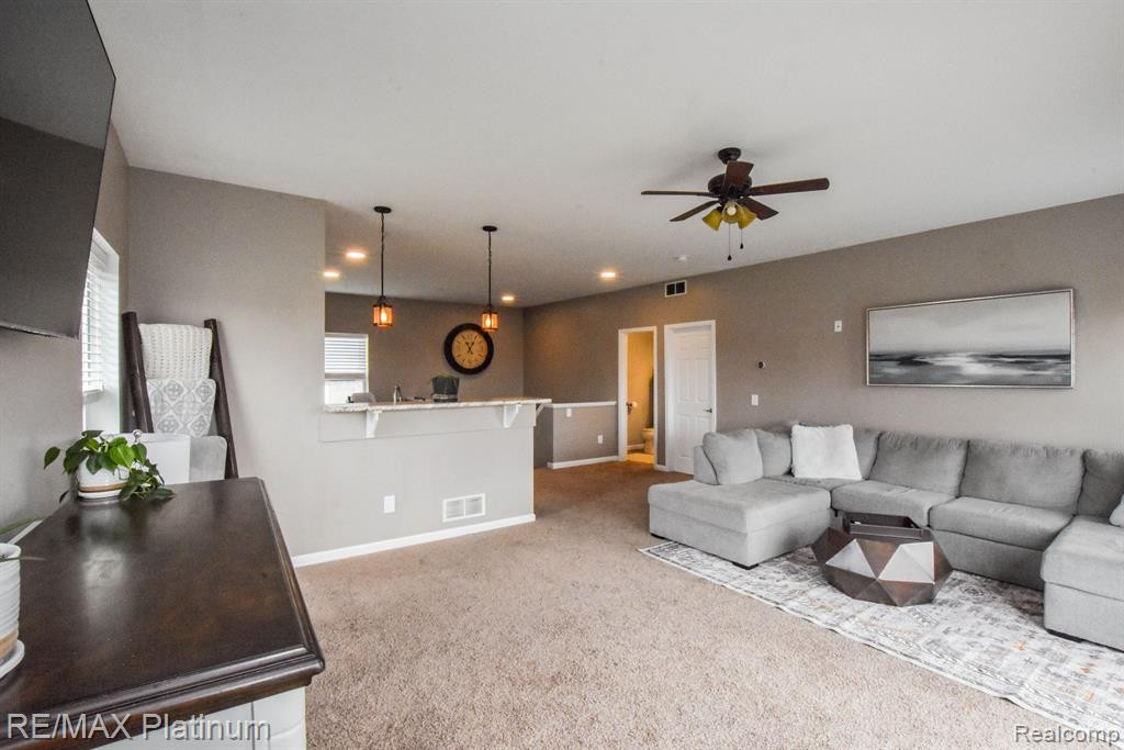 3715 AMBER OAKS Drive, Howell, MI 48855 — Photo 14
