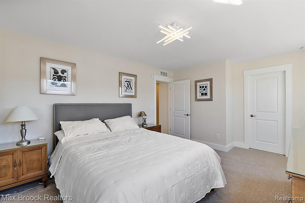 31080 Tremont Lane, Franklin, MI 48025 — Photo 27
