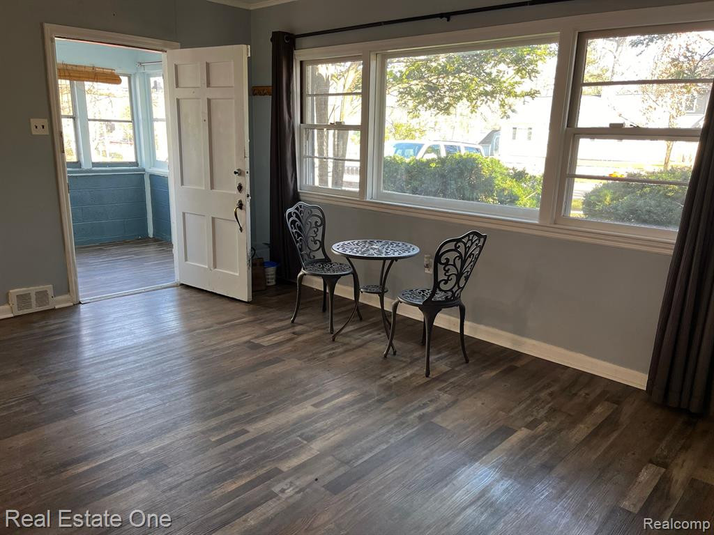 802 BARTON Drive, Ann Arbor, MI 48105 — Photo 25