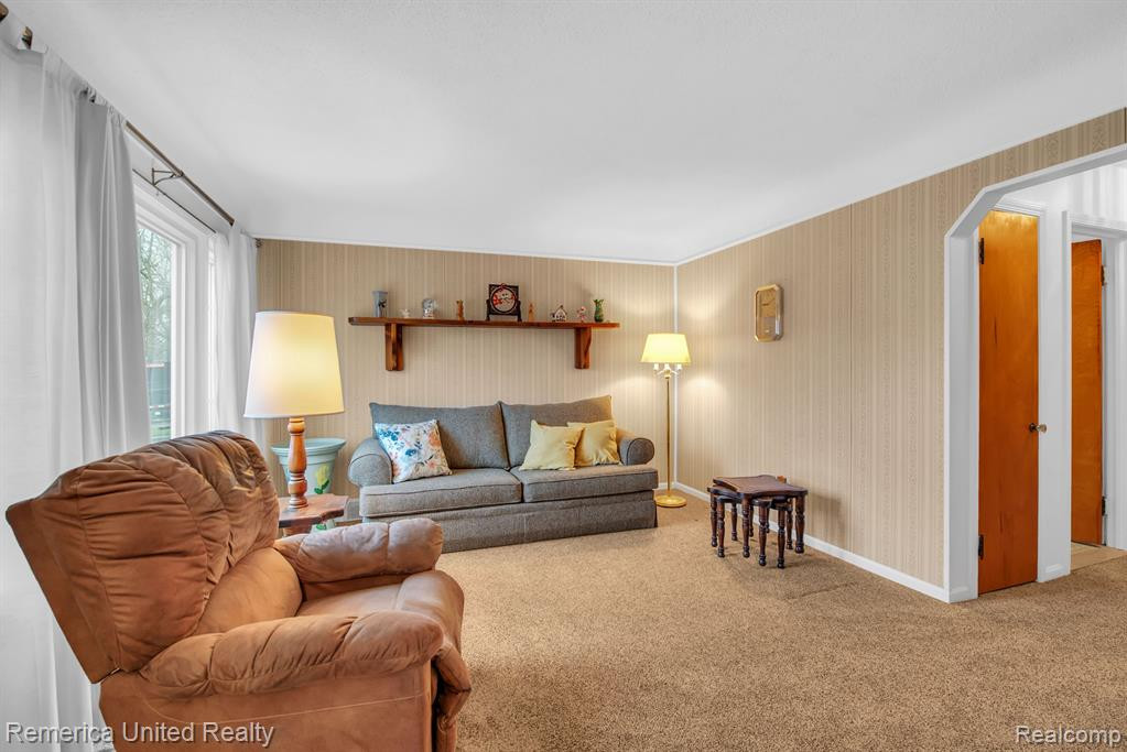 623 MORAN Avenue, Lincoln Park, MI 48146 — Photo 15