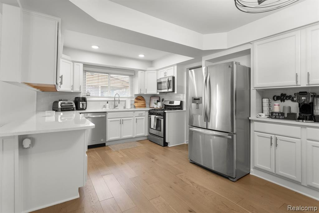 7232 PROVINCIAL, Canton, MI 48187 — Photo 10