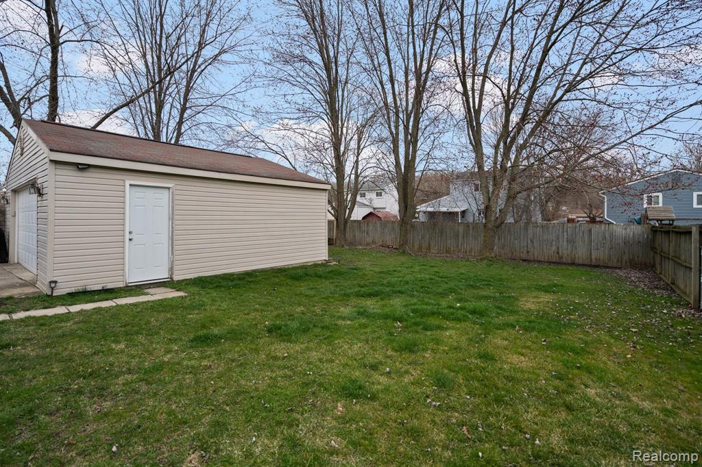 5679 PRINCETON Place, Ypsilanti, MI 48197 — Photo 22