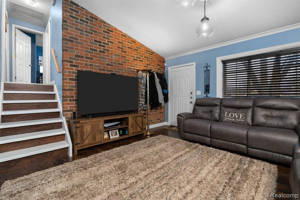 5679 PRINCETON Place, Ypsilanti, MI 48197 — Photo 34