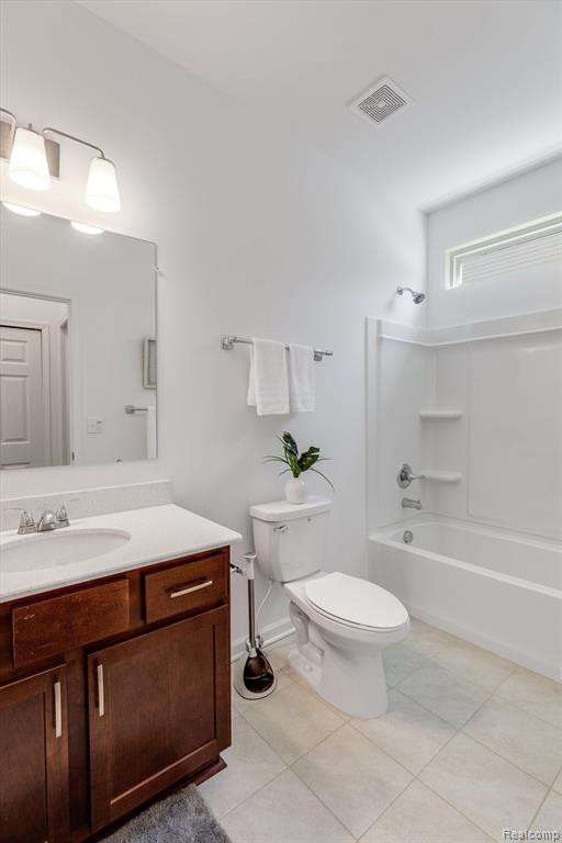 327 HONEY TREE Way, Ann Arbor, MI 48103 — Photo 32