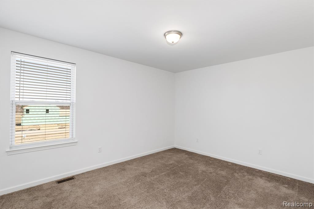 327 HONEY TREE Way, Ann Arbor, MI 48103 — Photo 35