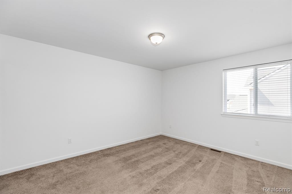 327 HONEY TREE Way, Ann Arbor, MI 48103 — Photo 41