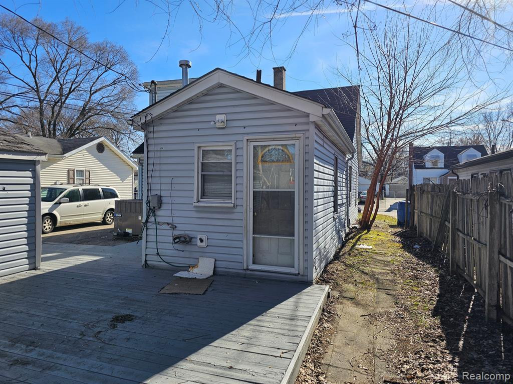 8685 DODGE Avenue, Warren, MI 48089 — Photo 7