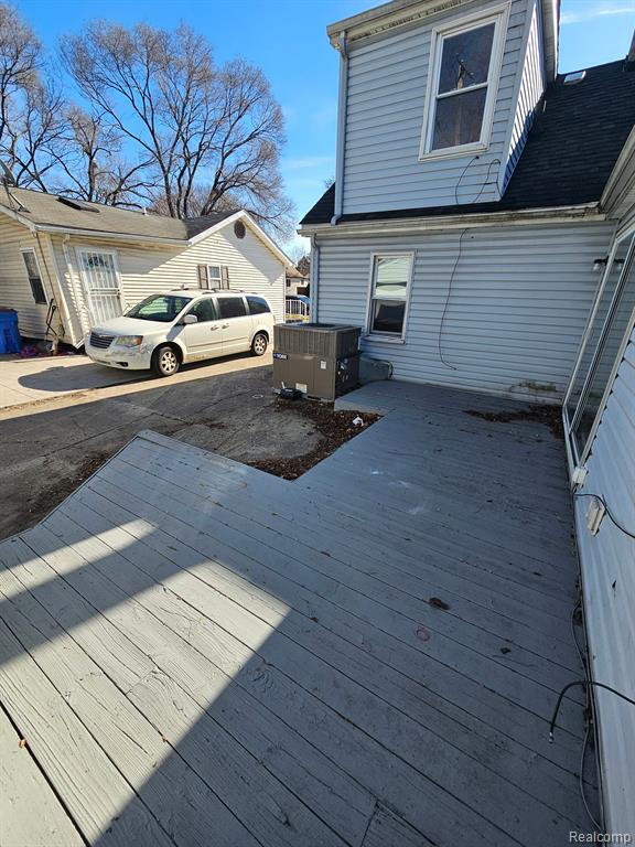 8685 DODGE Avenue, Warren, MI 48089 — Photo 12