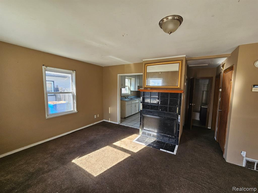 8685 DODGE Avenue, Warren, MI 48089 — Photo 13
